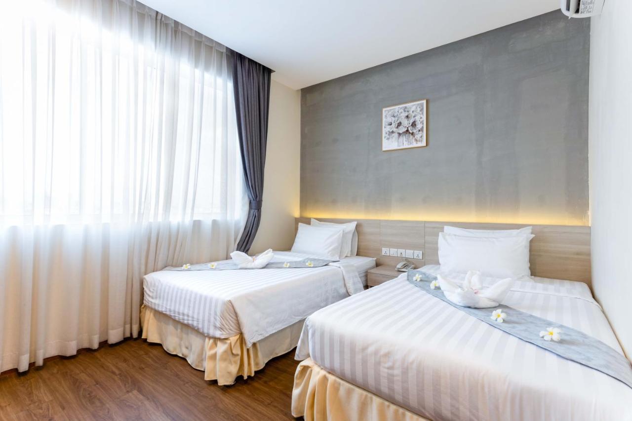 Joli Hotel Пном Пен Екстериор снимка