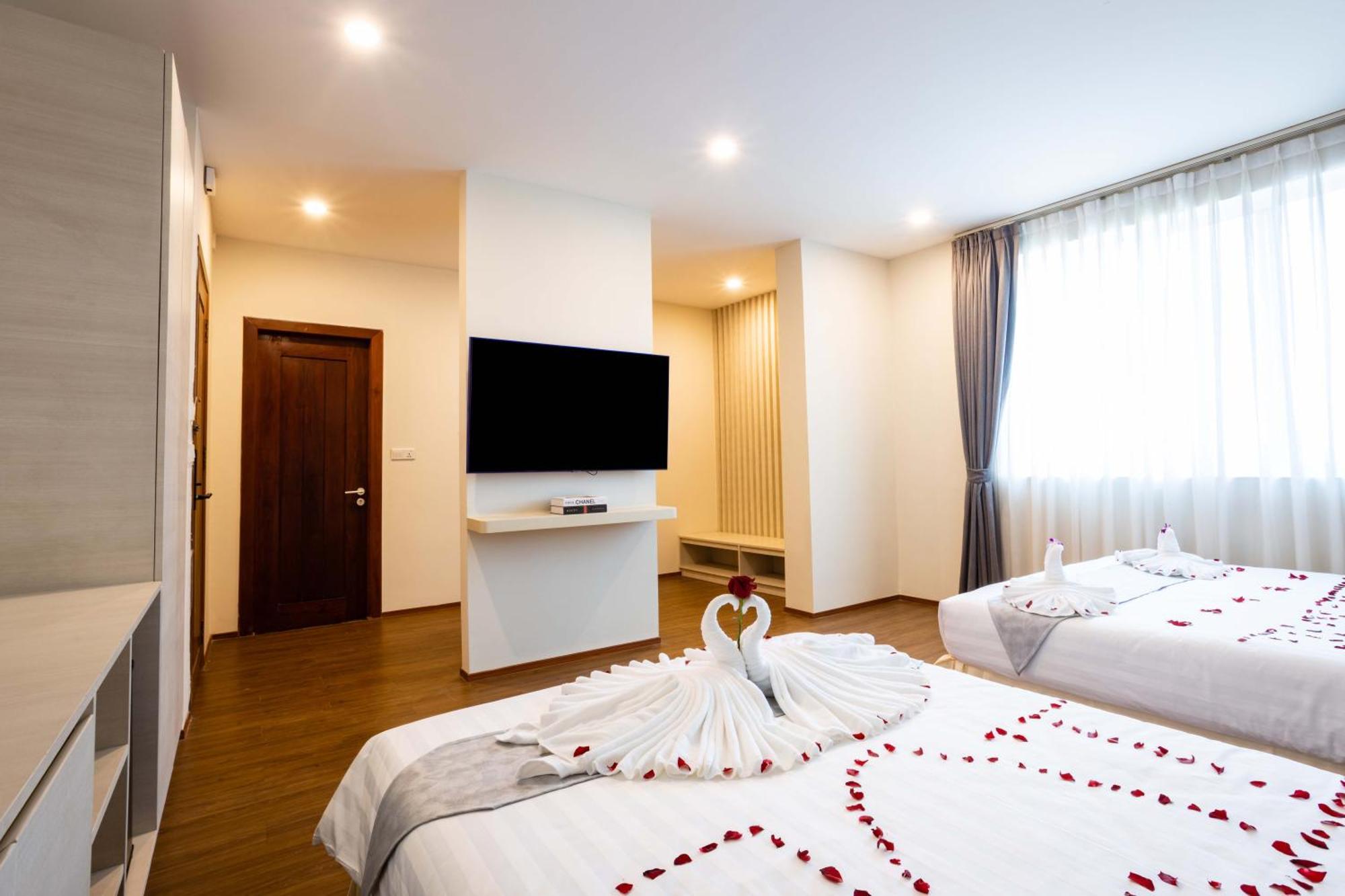 Joli Hotel Пном Пен Стая снимка