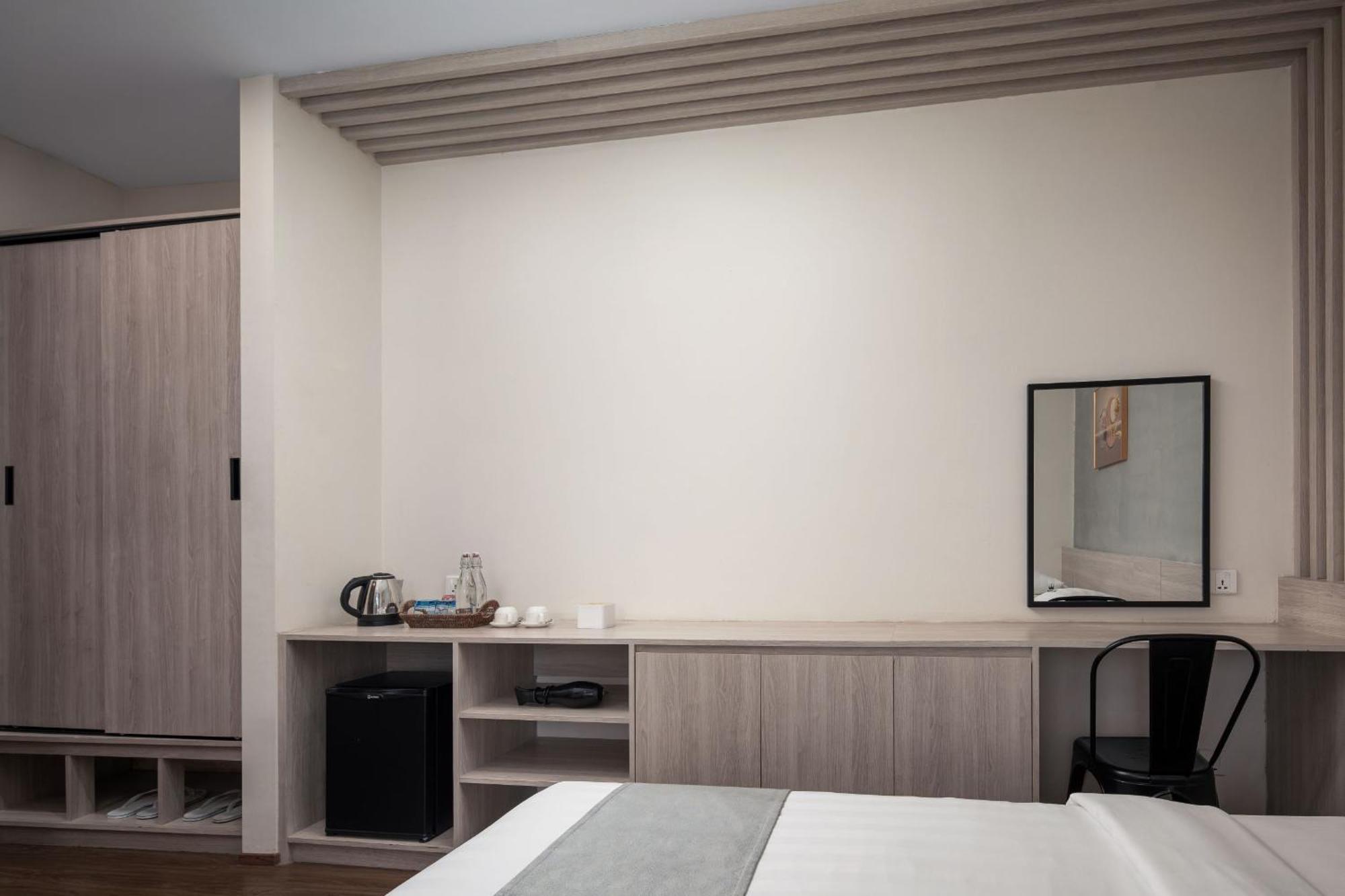 Joli Hotel Пном Пен Екстериор снимка