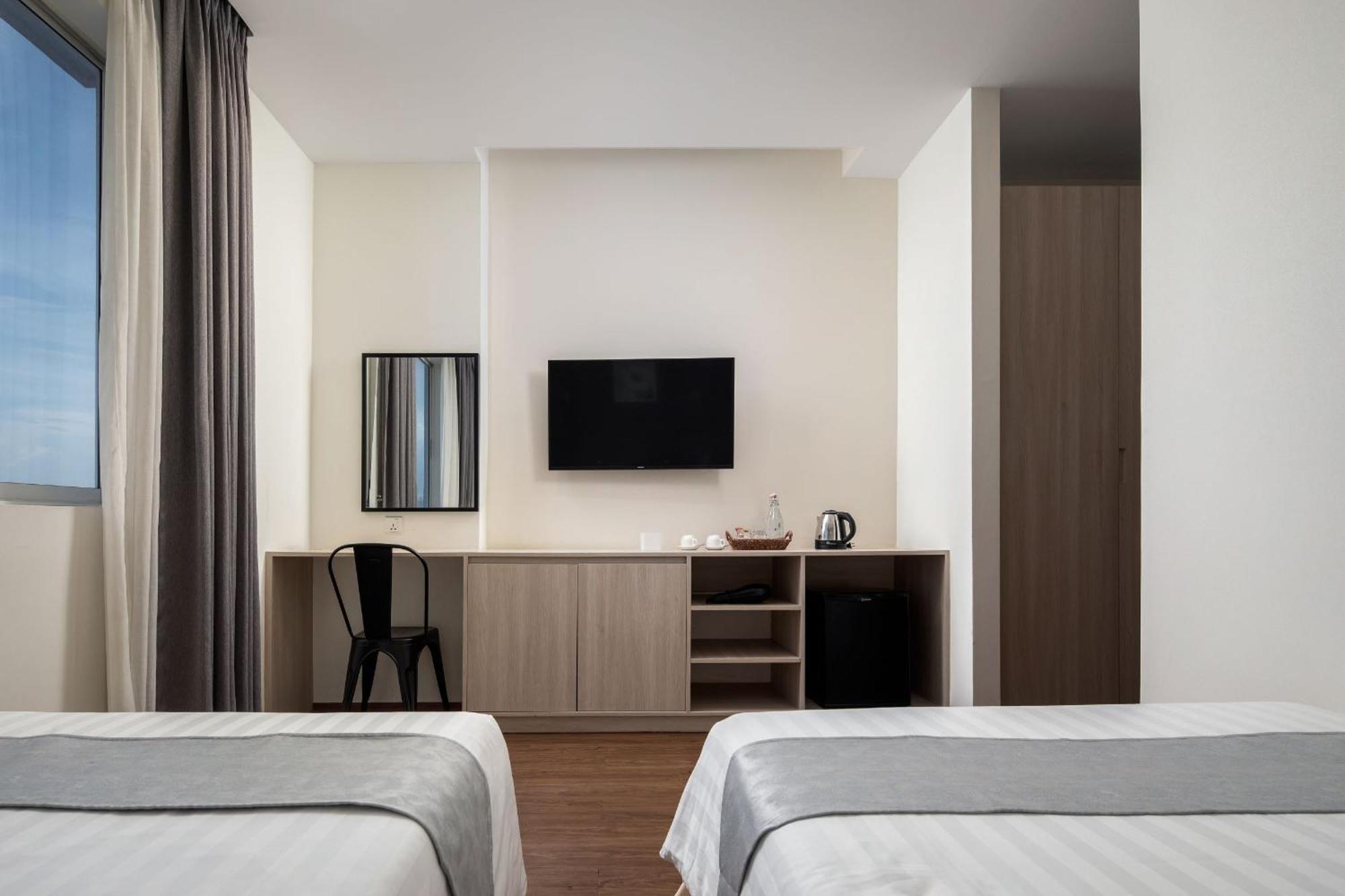 Joli Hotel Пном Пен Екстериор снимка